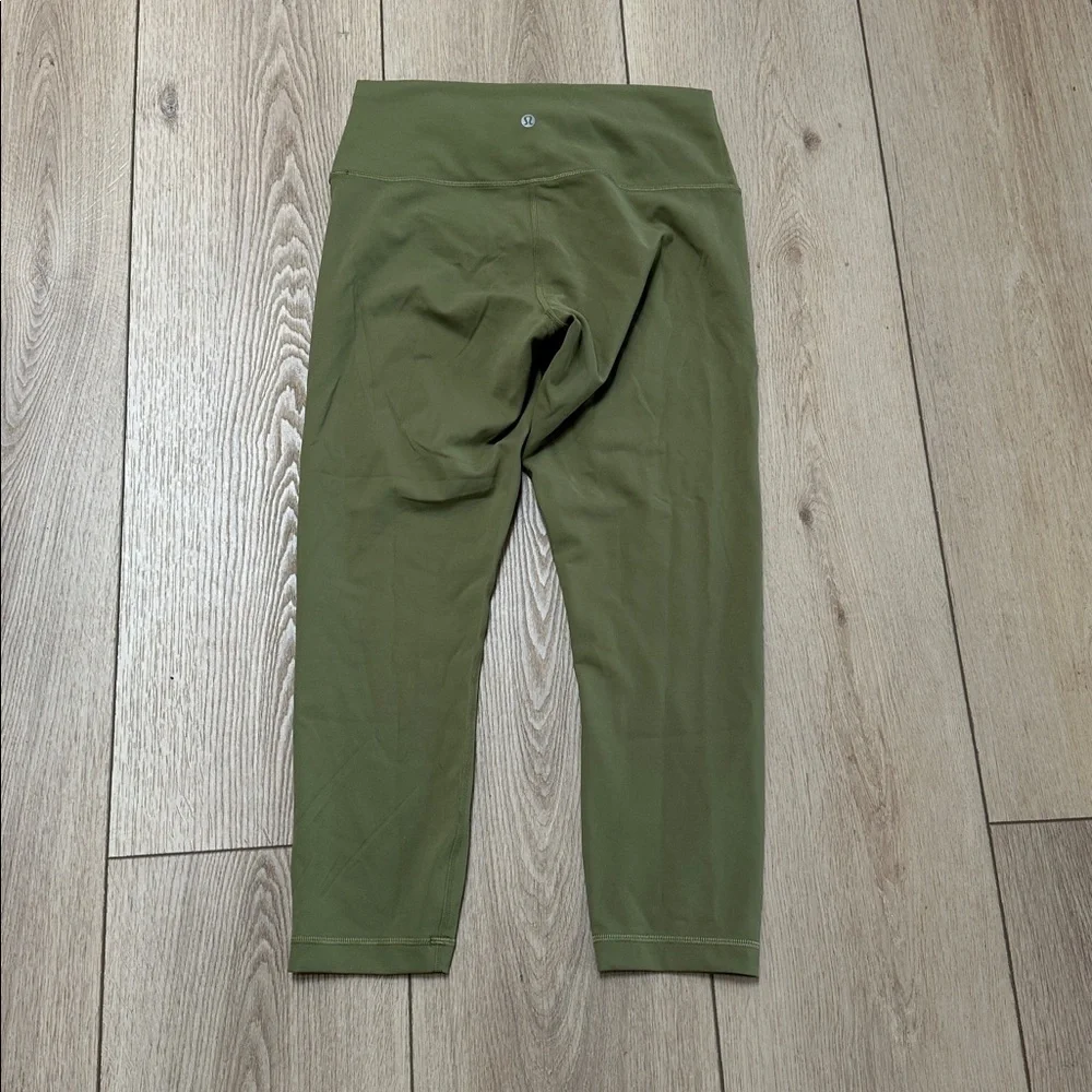 #505 LULULEMON ATHLETICA Wunder Train Olive Green High-Rise Cropped Leggings 23”